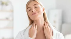 Naturliga sätt att strama upp huden på halsen och snabbt bli av med rynkor