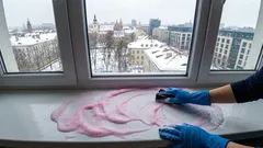 Så får du tillbaka den vita färgen på fönsterbrädan på 5 minuter – utan kemikalier