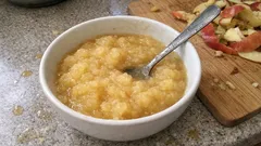 Hemmagjort äppelmos – grundreceptet som blir lagom slätt och håller länge