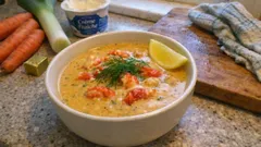 Krämig kräftsoppa på 20 minuter – vardagslyx med dill och crème fraiche